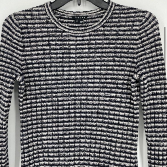 GUC Theory Wool Sweater - Picture 2 of 8